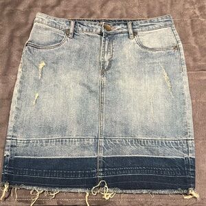 Kut from the Kloth Blue Distressed Pencil Skirt